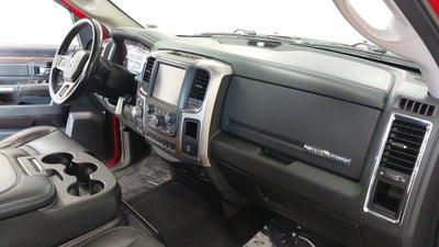 2017 RAM 1500 Laramie Crew Cab 4x4 5'7" Box