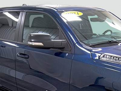 2021 RAM 1500 Big Horn Crew Cab 4x4 5'7" Box