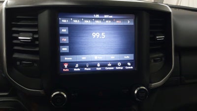 2021 RAM 1500 Big Horn Crew Cab 4x4 5'7" Box