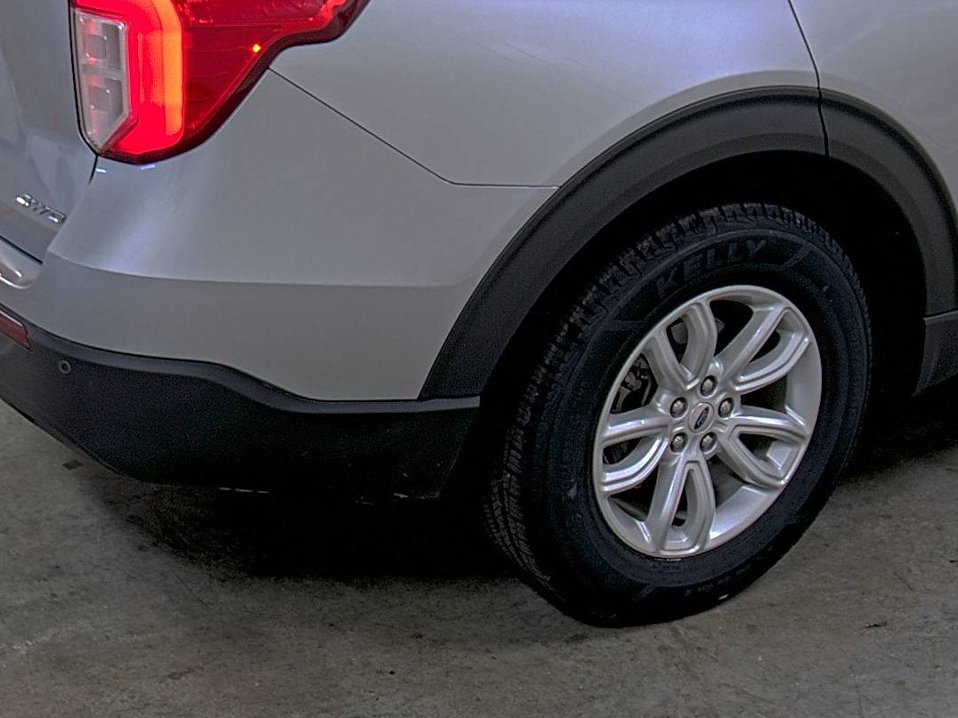 2021 Ford Explorer Base