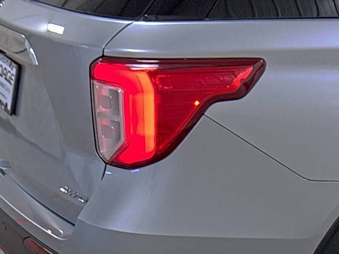 2021 Ford Explorer Base