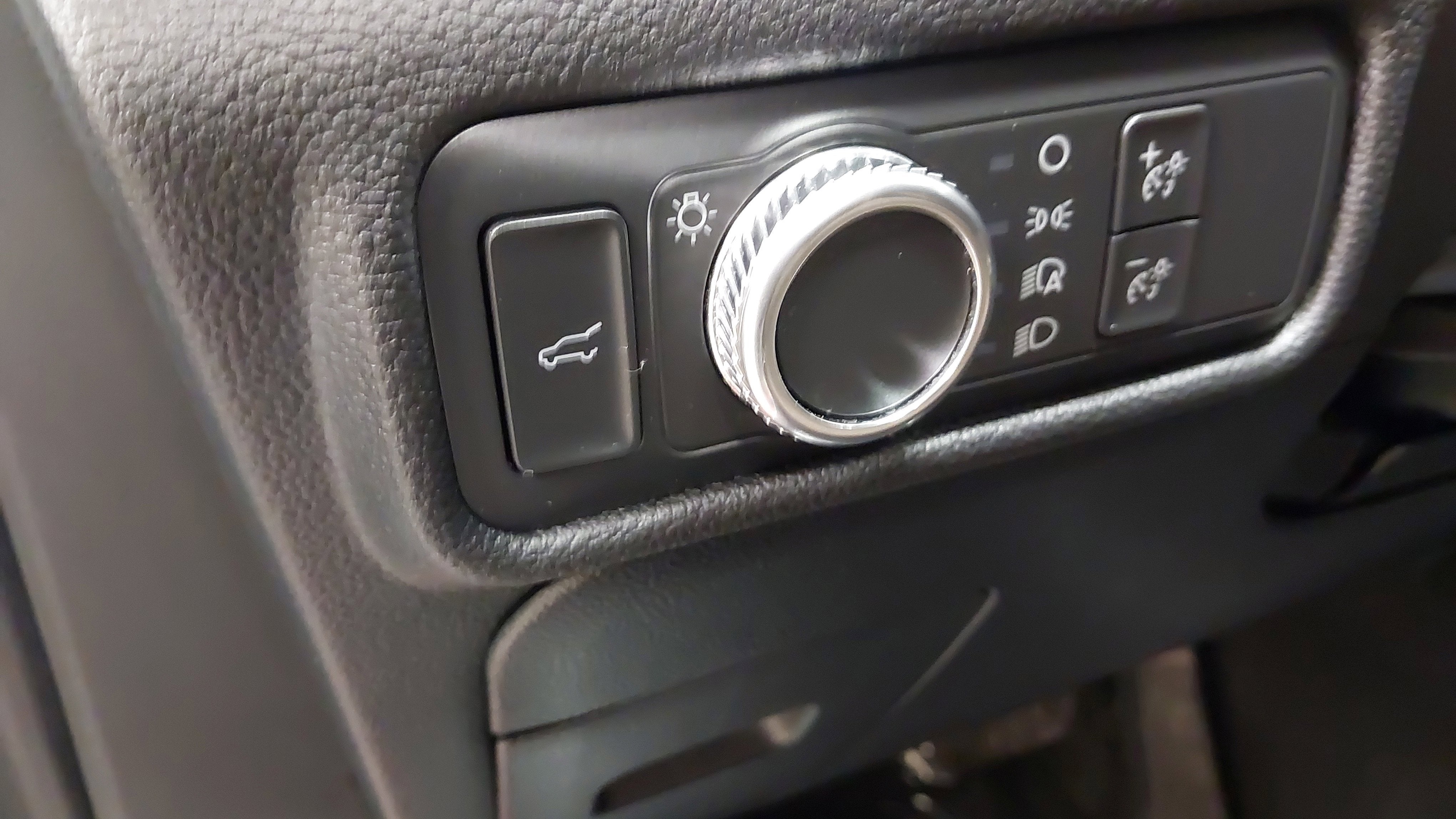 2021 Ford Explorer Base