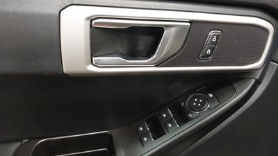 2021 Ford Explorer Base