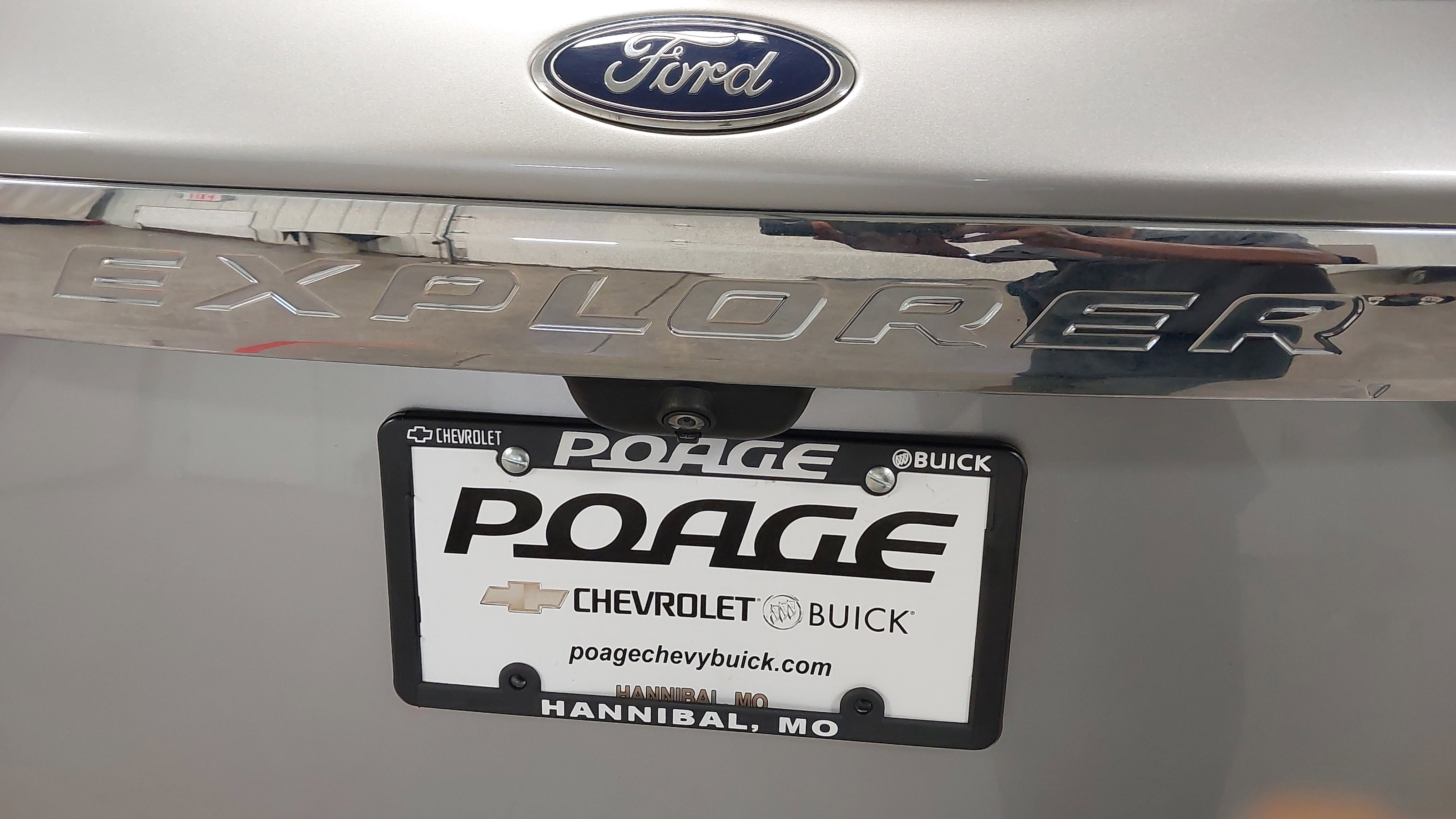 2021 Ford Explorer Base