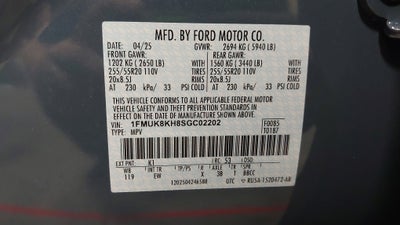 2025 Ford Explorer ST-Line