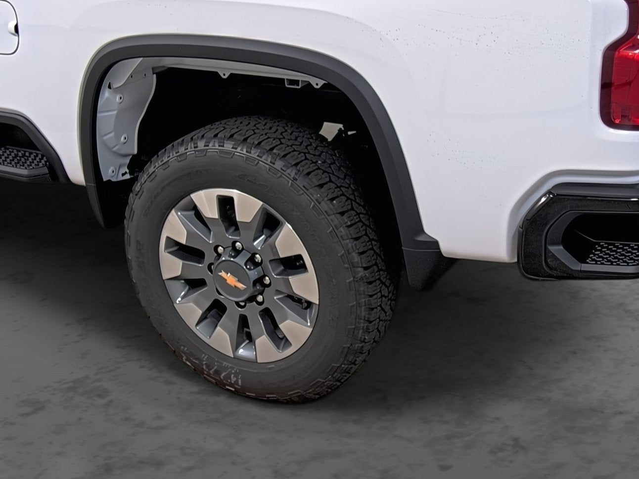 2026 Chevrolet Silverado 2500 HD Custom - Photo 9