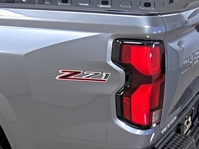 2026 Chevrolet Colorado Z71 - Photo 10