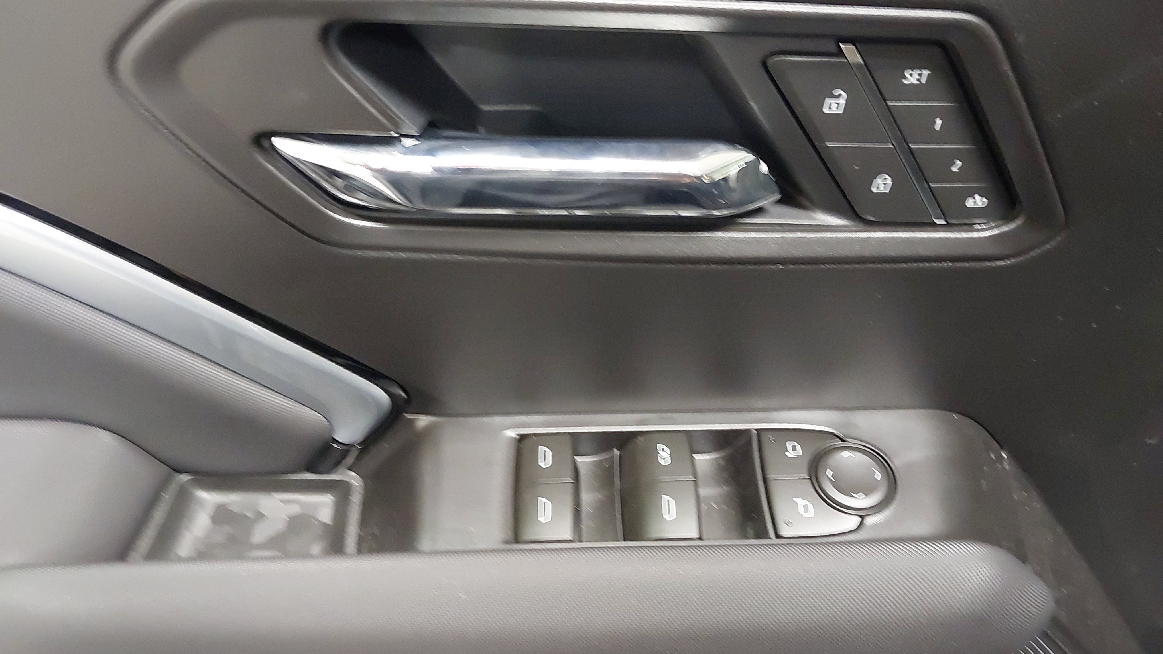 2026 Chevrolet Colorado Z71 - Photo 19