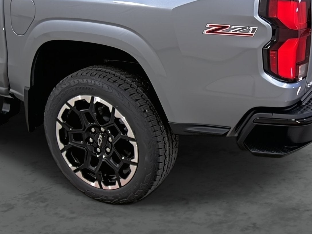 2026 Chevrolet Colorado Z71 - Photo 9