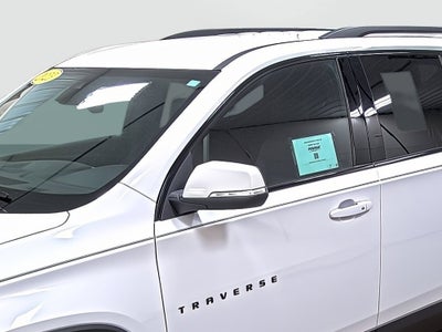 2023 Chevrolet Traverse LT Leather