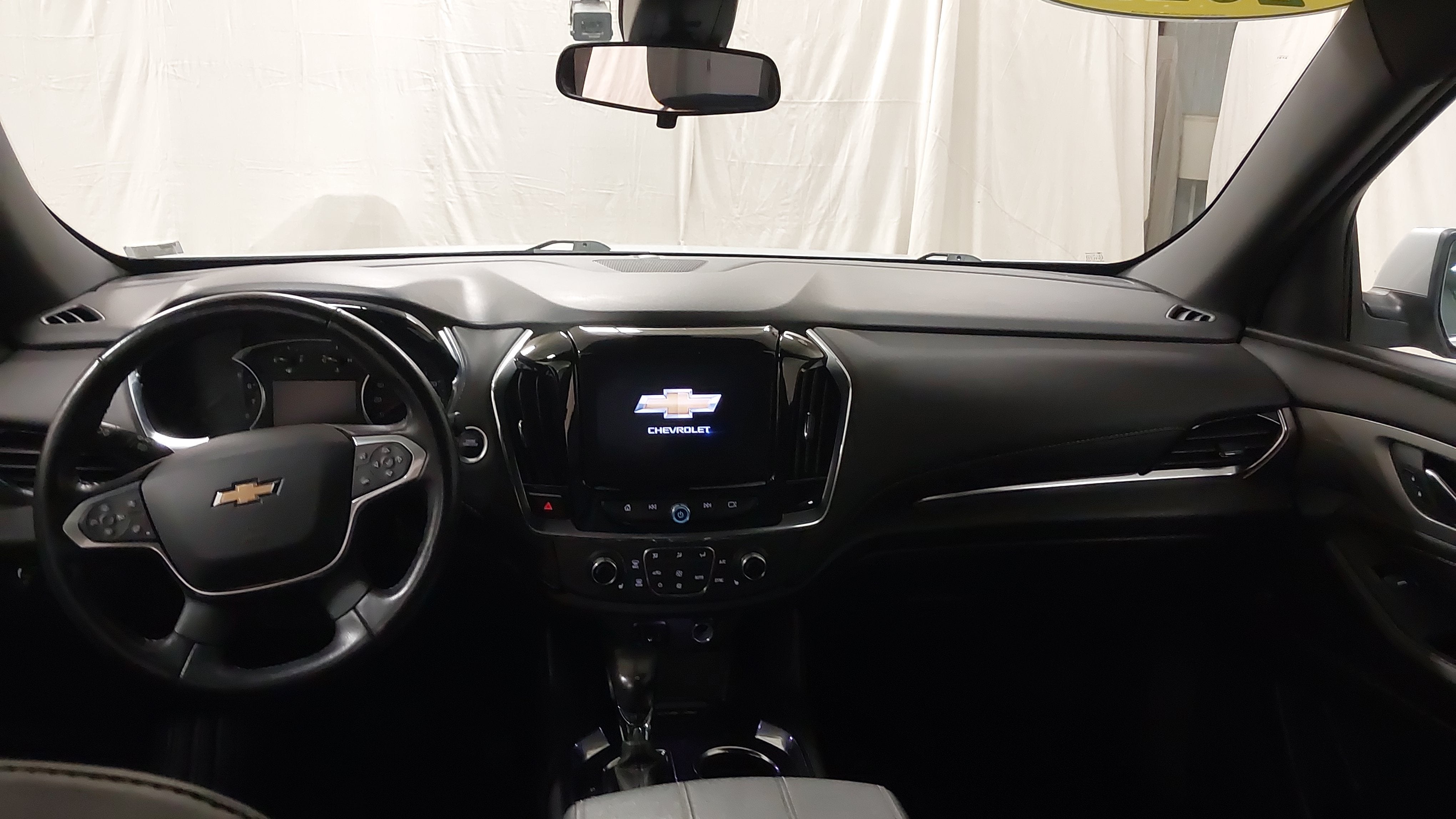 2022 Chevrolet Traverse 3LT - Photo 26