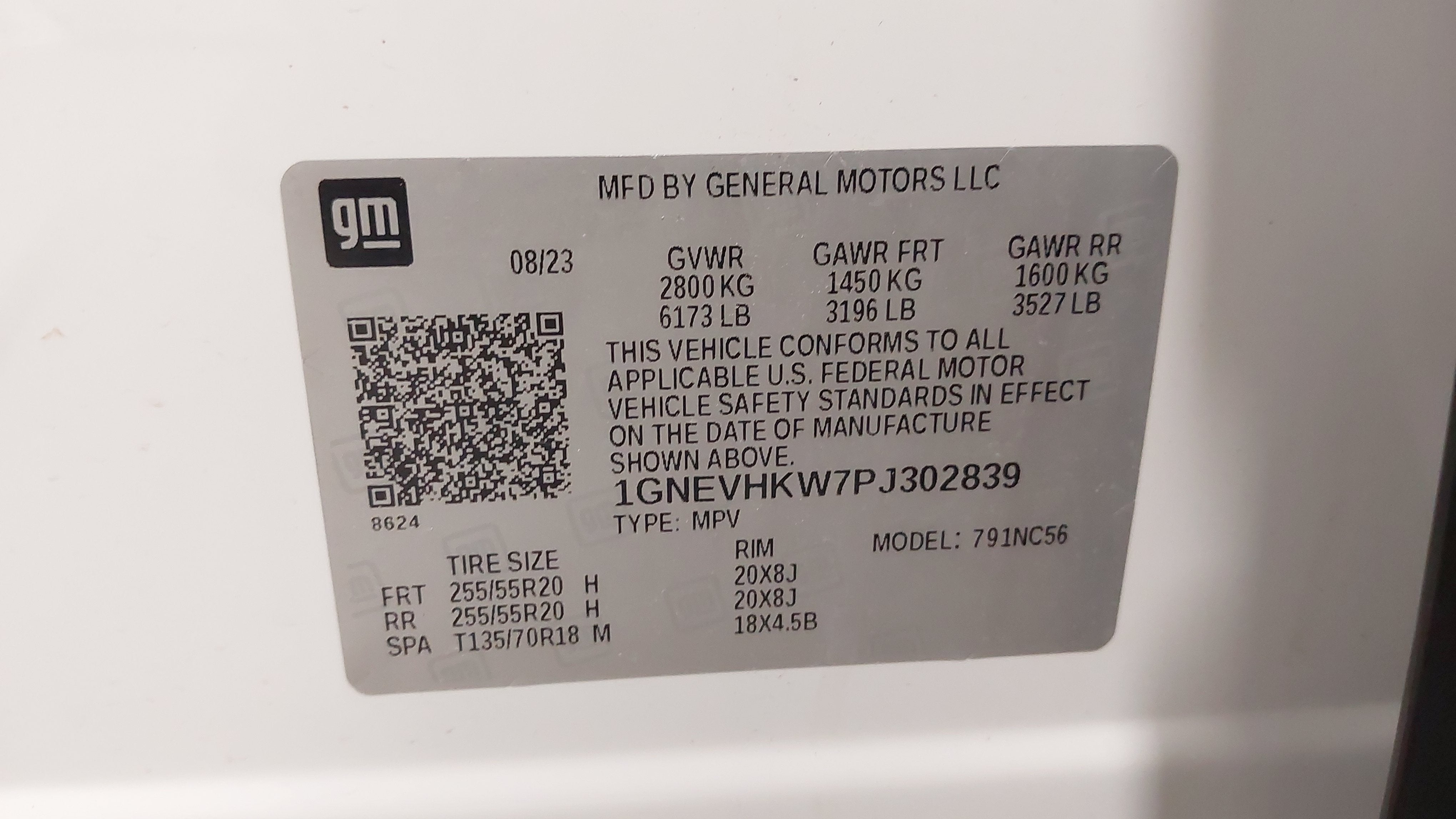 2023 Chevrolet Traverse LT Leather
