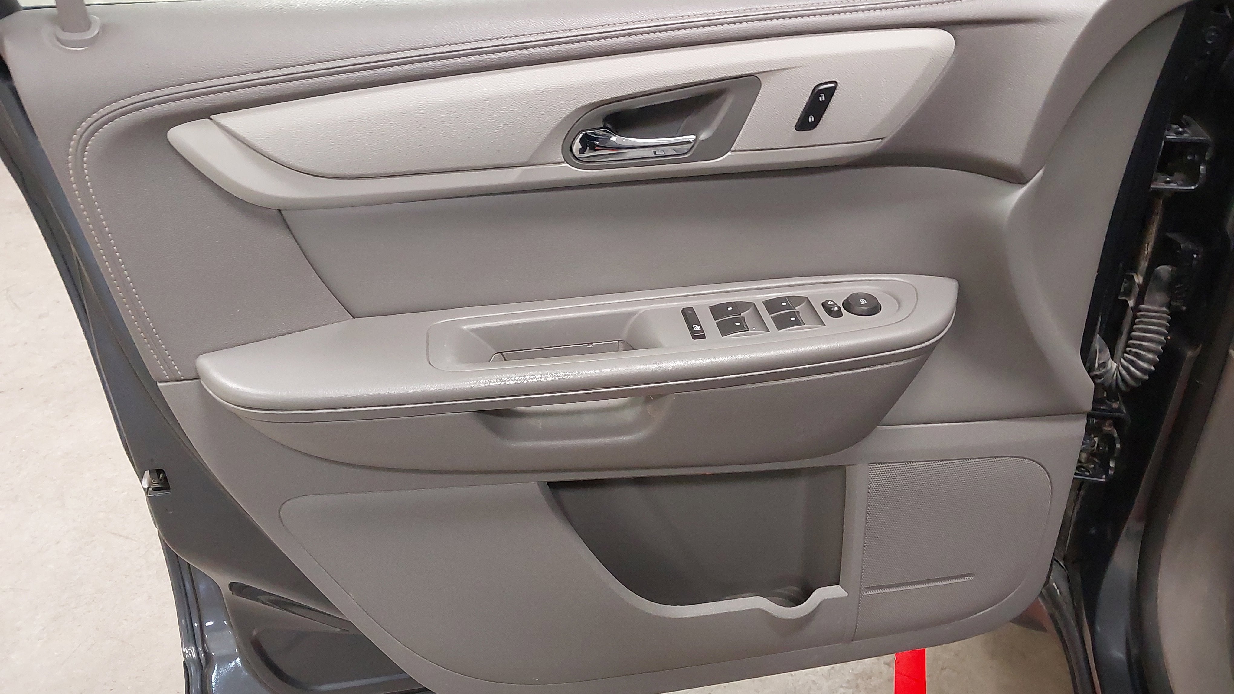 2014 Chevrolet Traverse LS