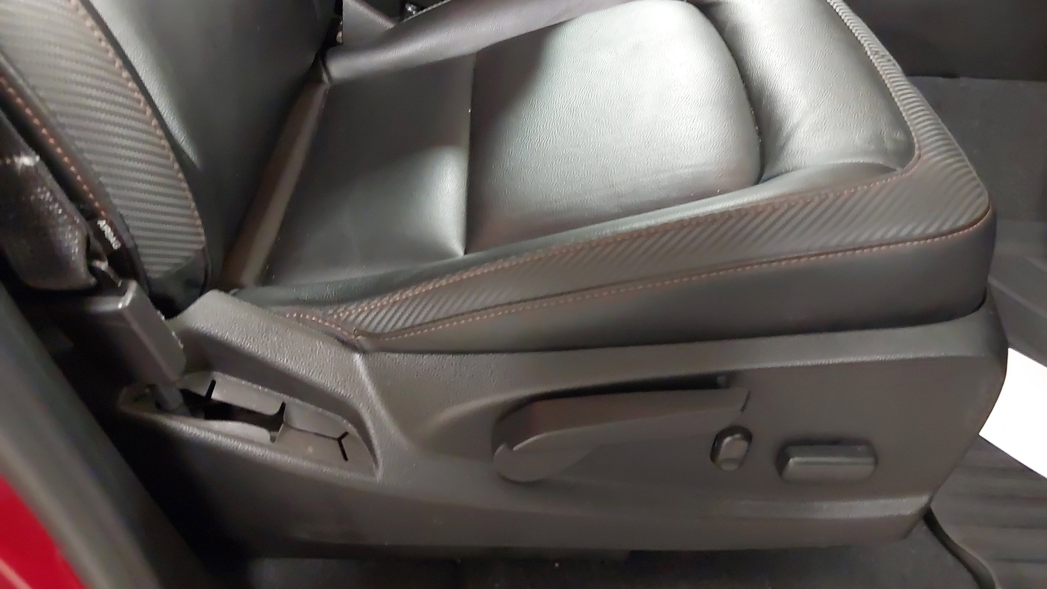 2021 GMC Canyon AT4 - Leather