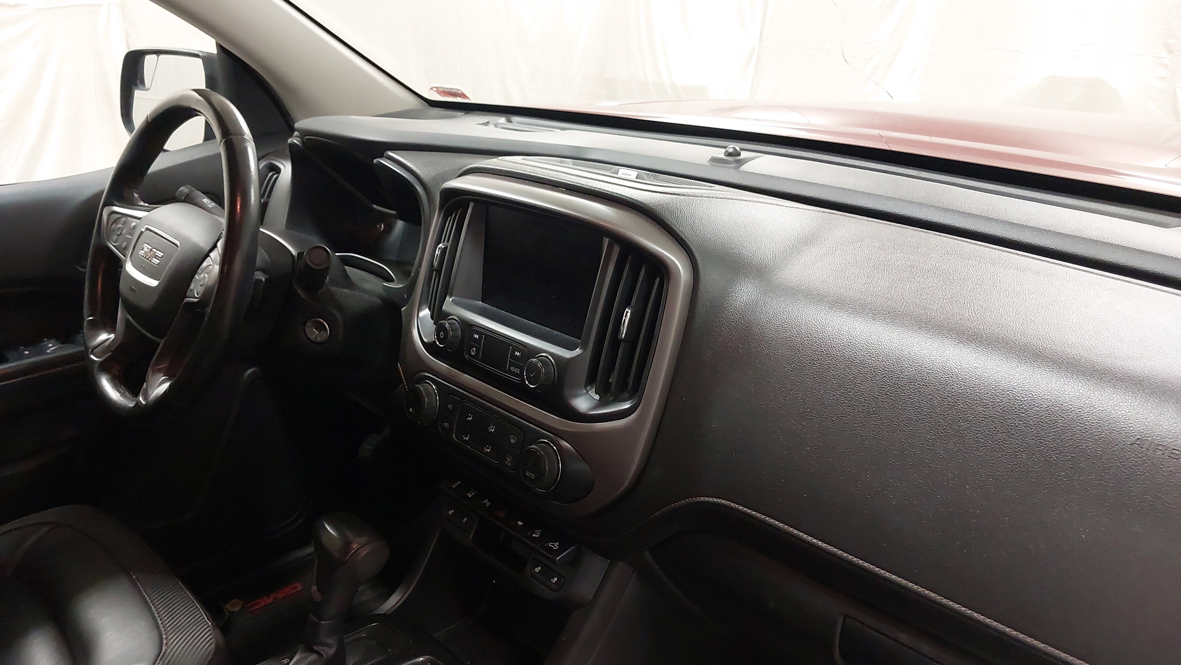 2021 GMC Canyon AT4 - Leather