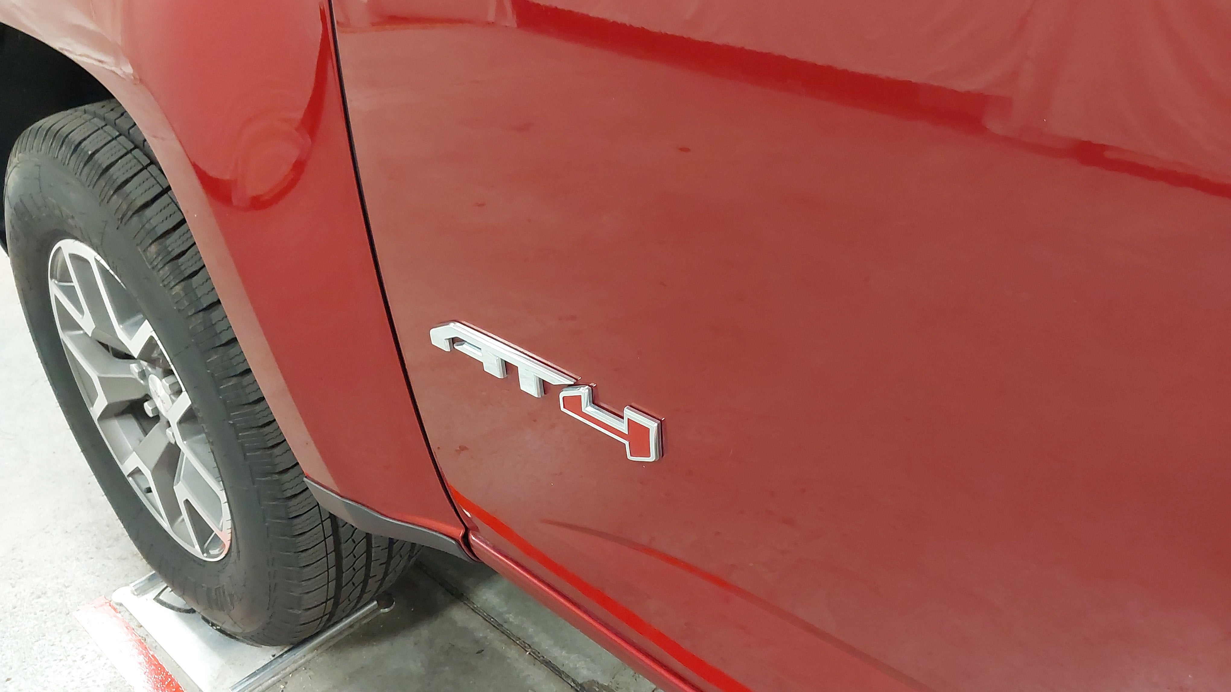 2021 GMC Canyon AT4 - Leather