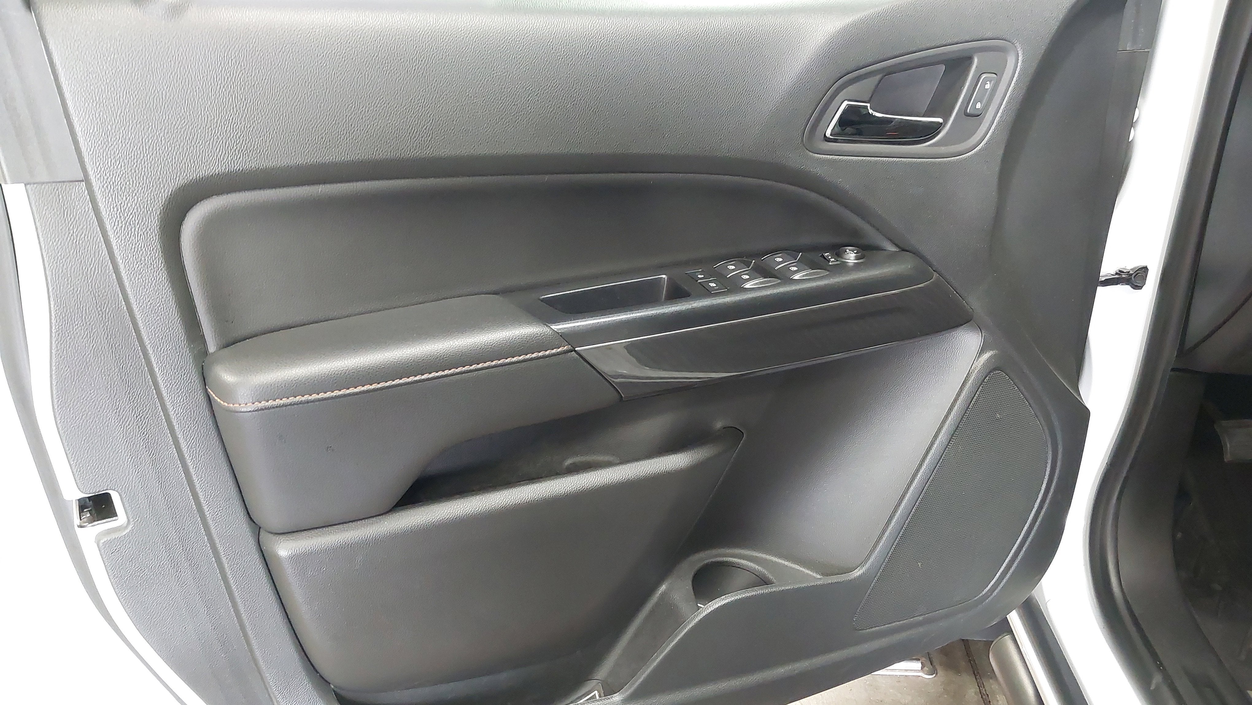 2021 GMC Canyon AT4 - Leather