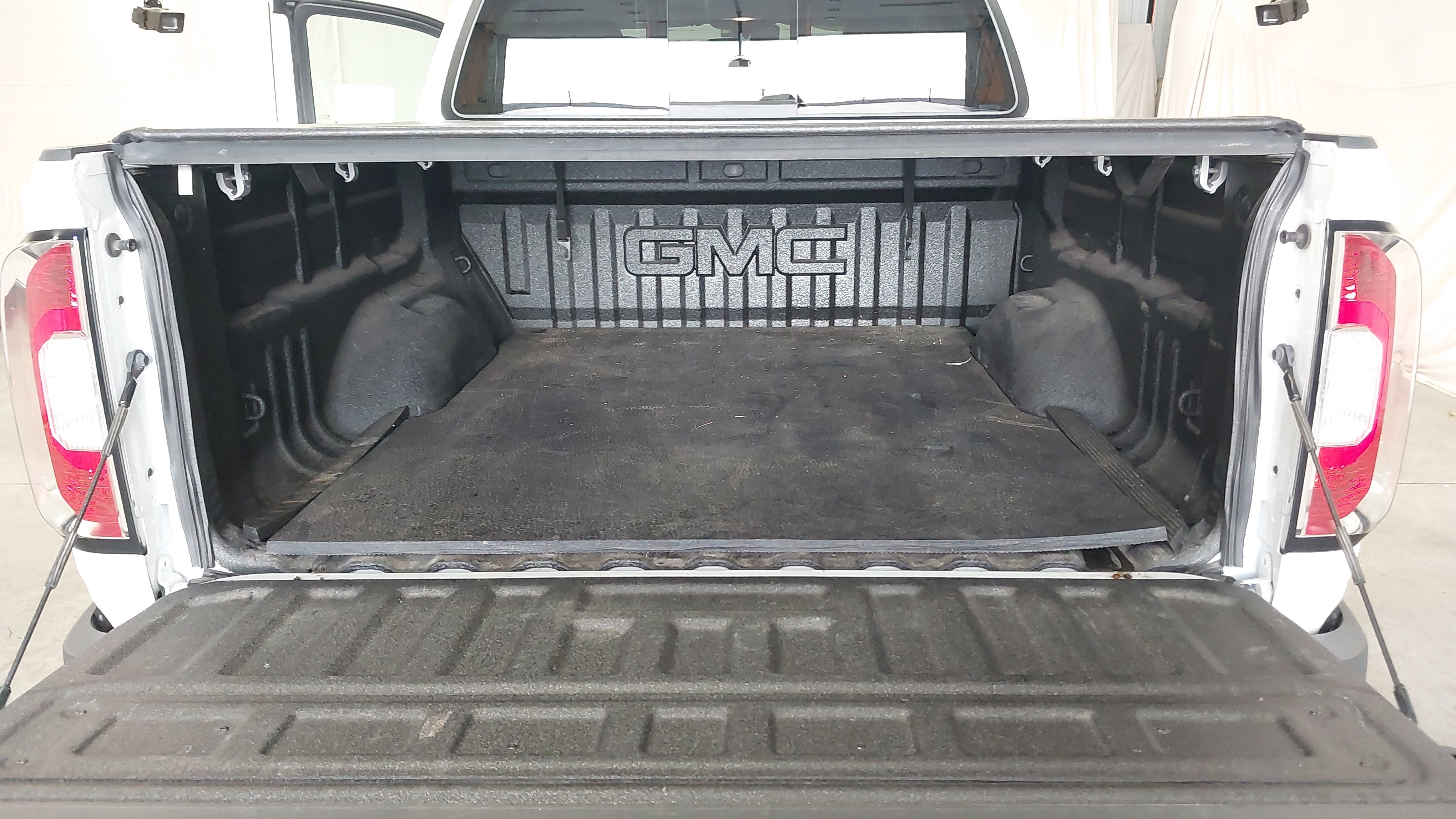 2021 GMC Canyon AT4 - Leather