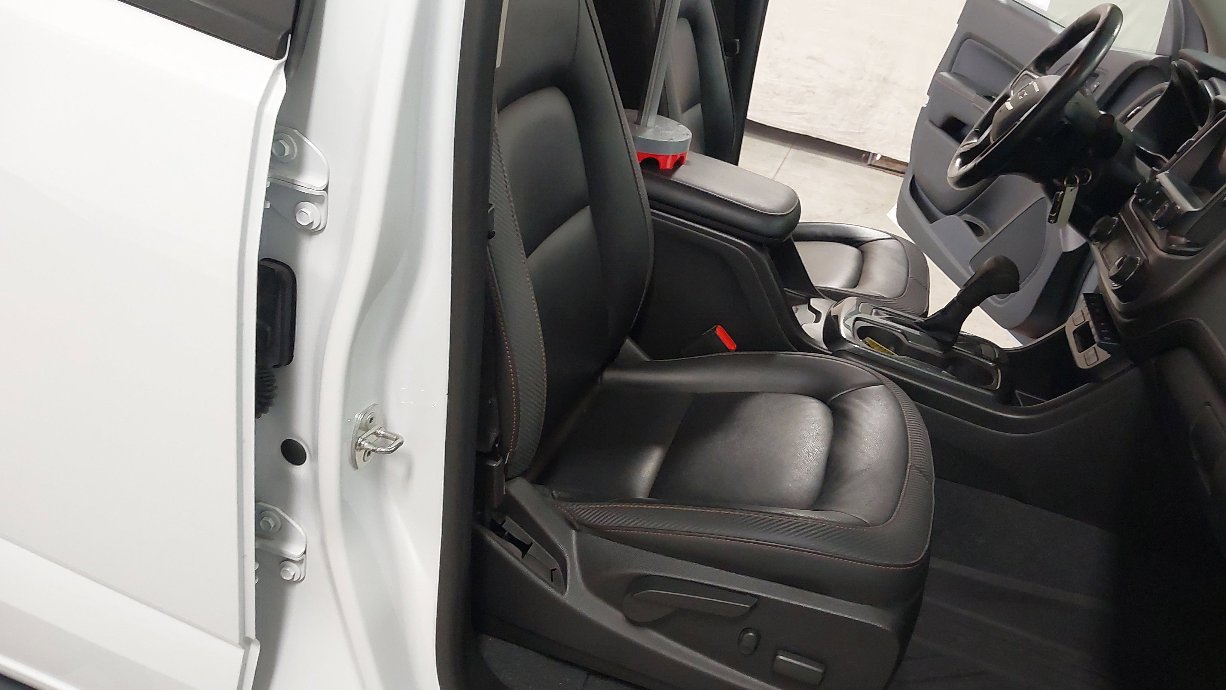 2021 GMC Canyon AT4 - Leather