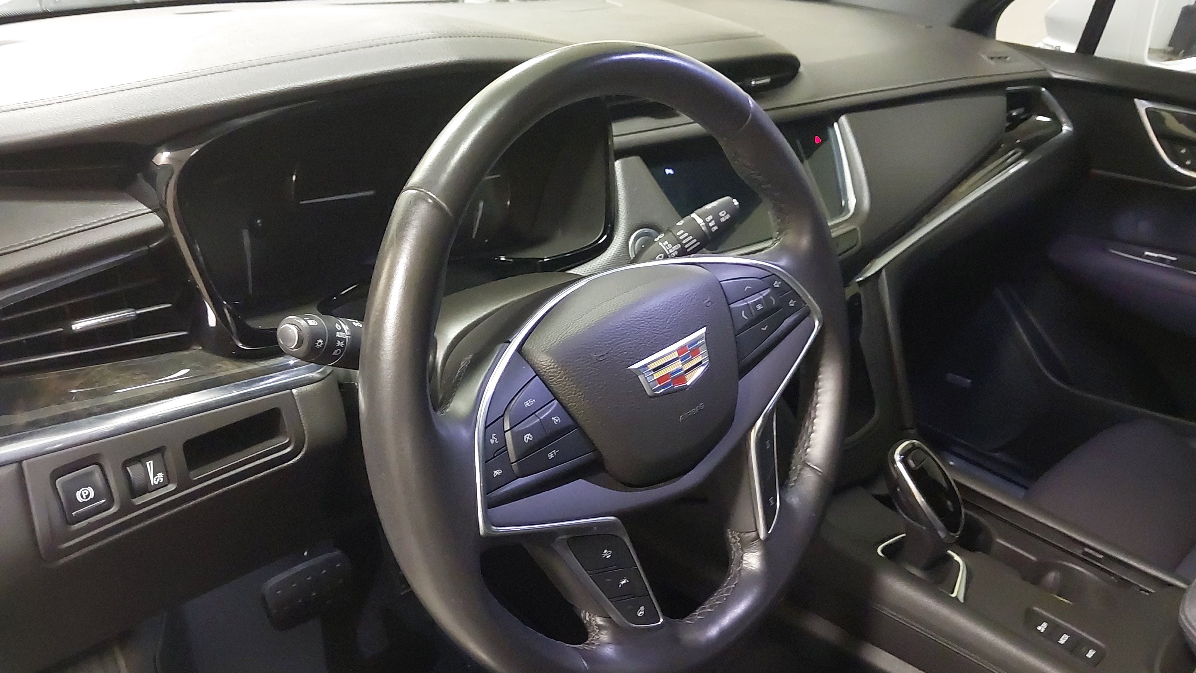 2017 Cadillac XT5 Premium Luxury AWD