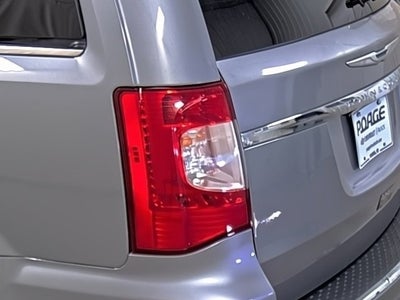 2015 Chrysler Town & Country Touring