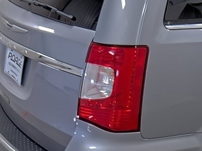 2015 Chrysler Town & Country Touring