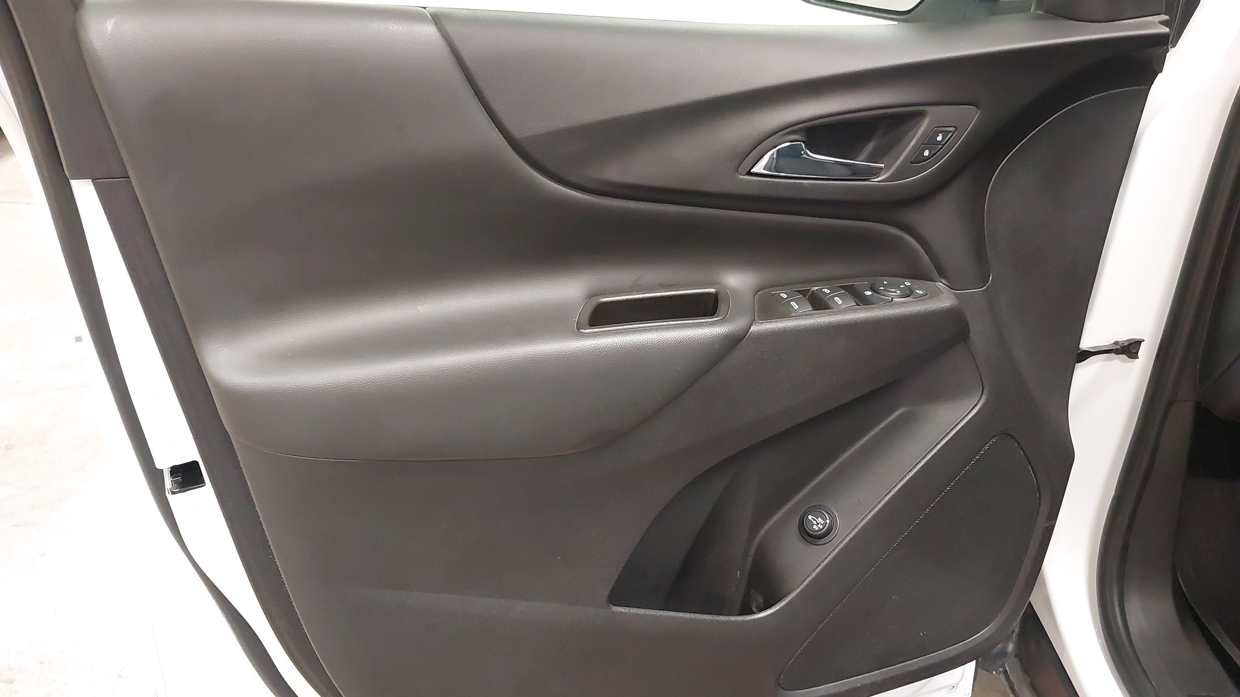 2024 Chevrolet Equinox LT - Photo 24