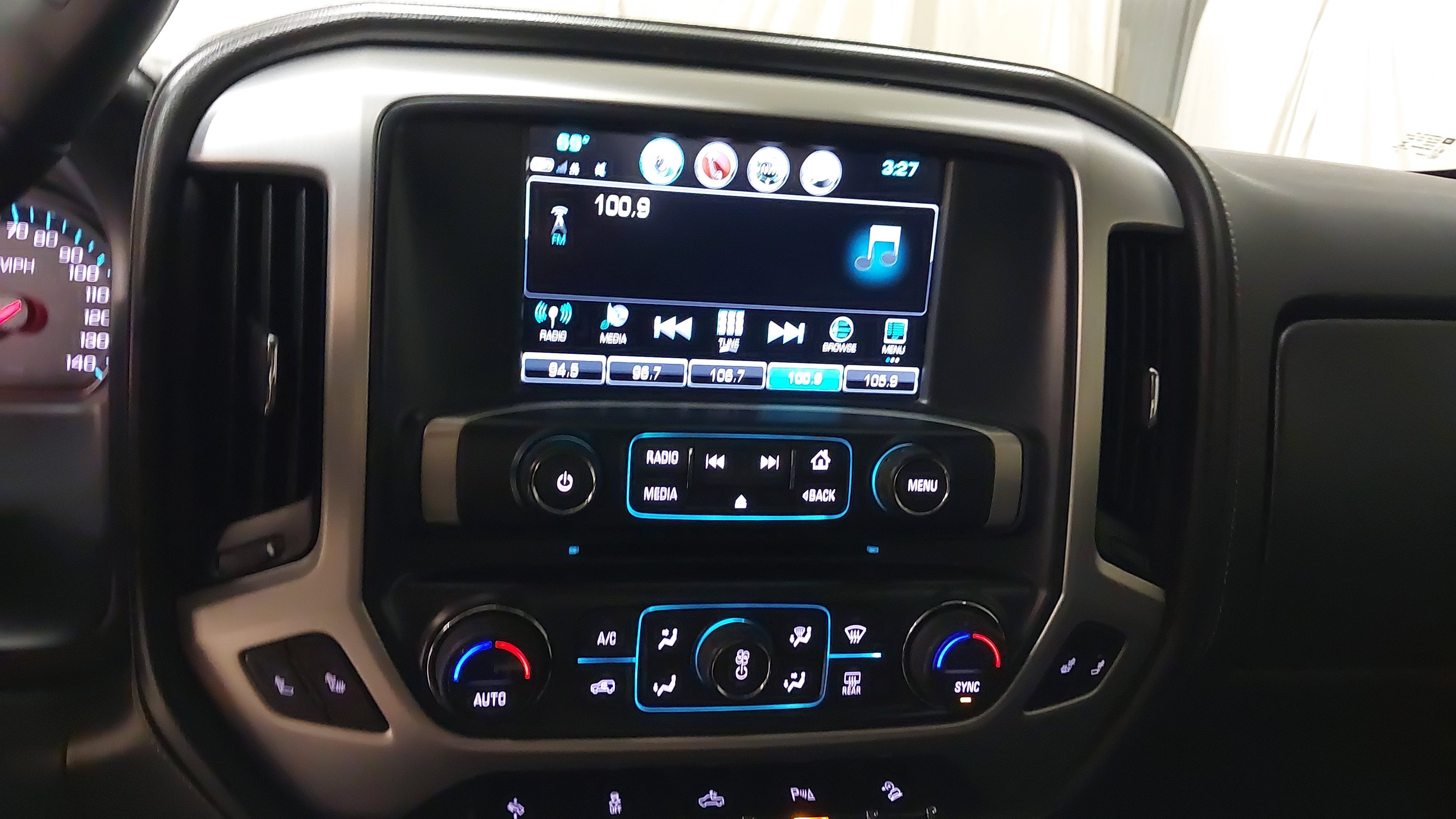 2017 GMC Sierra 1500 SLT