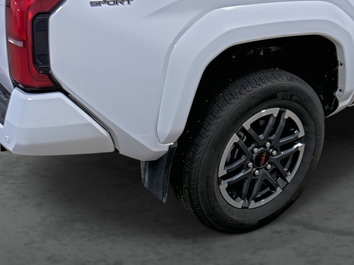 2024 Toyota Tacoma 4WD SR5