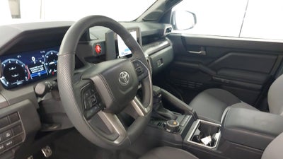 2024 Toyota Tacoma 4WD SR5