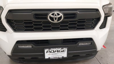 2024 Toyota Tacoma 4WD SR5