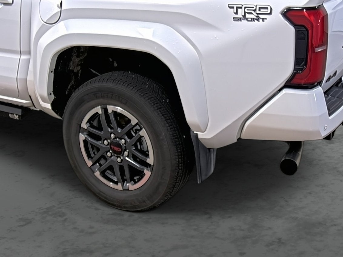 2024 Toyota Tacoma 4WD SR5