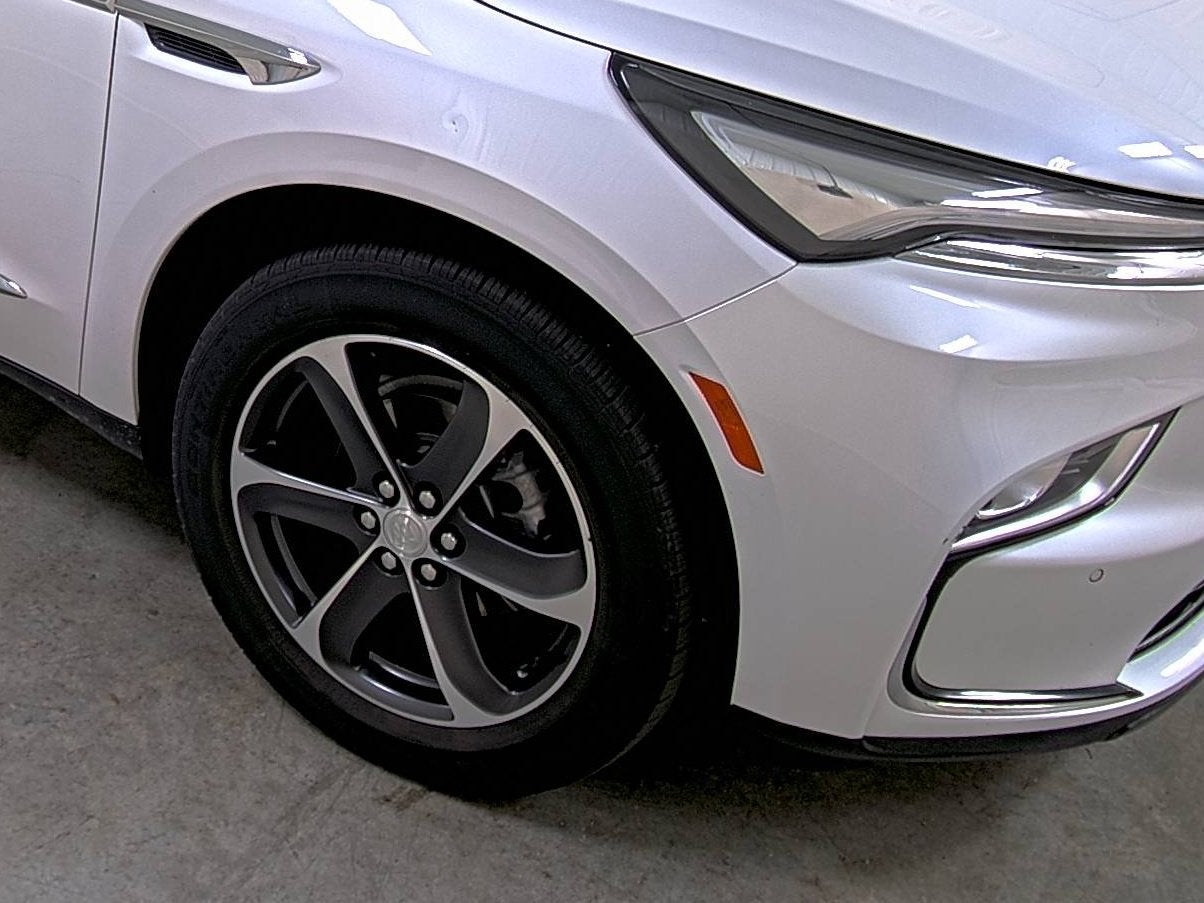 2022 Buick Enclave Essence