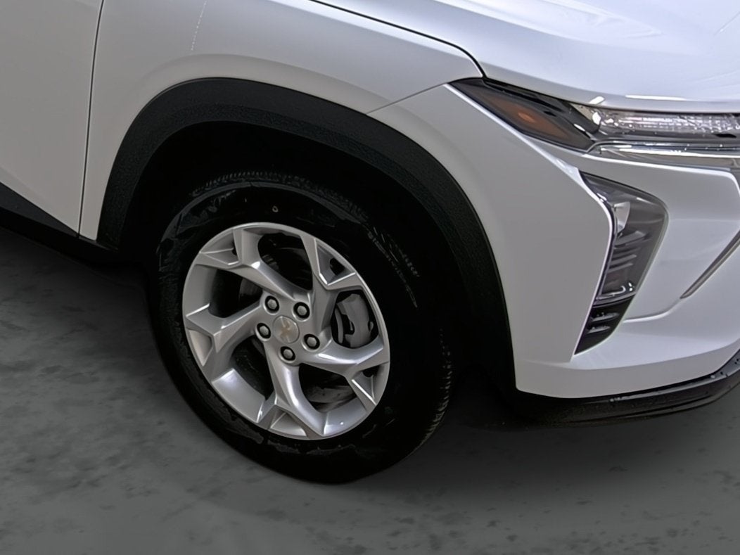 2026 Chevrolet Trax LS - Photo 14
