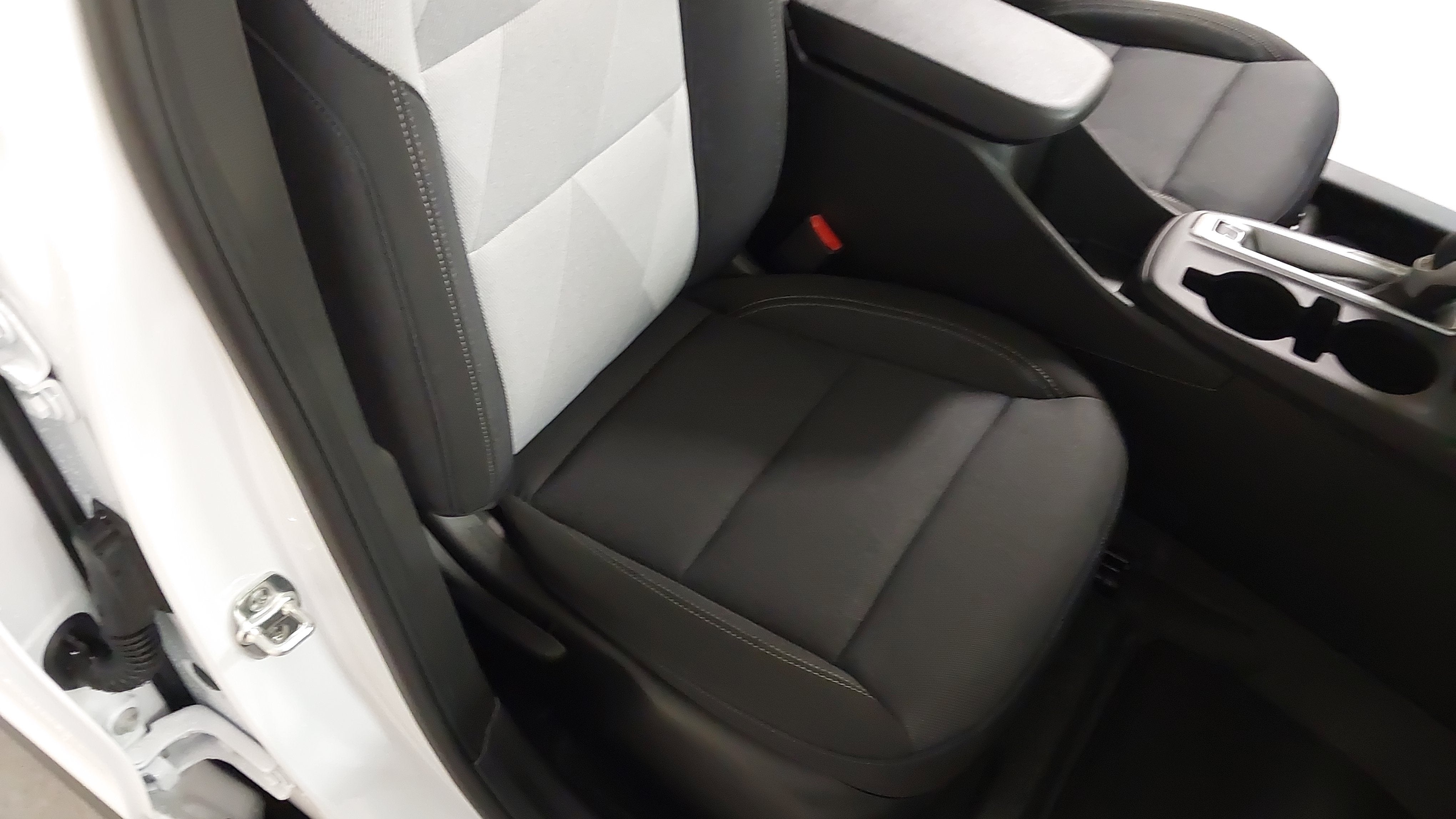 2026 Chevrolet Trax LS - Photo 26