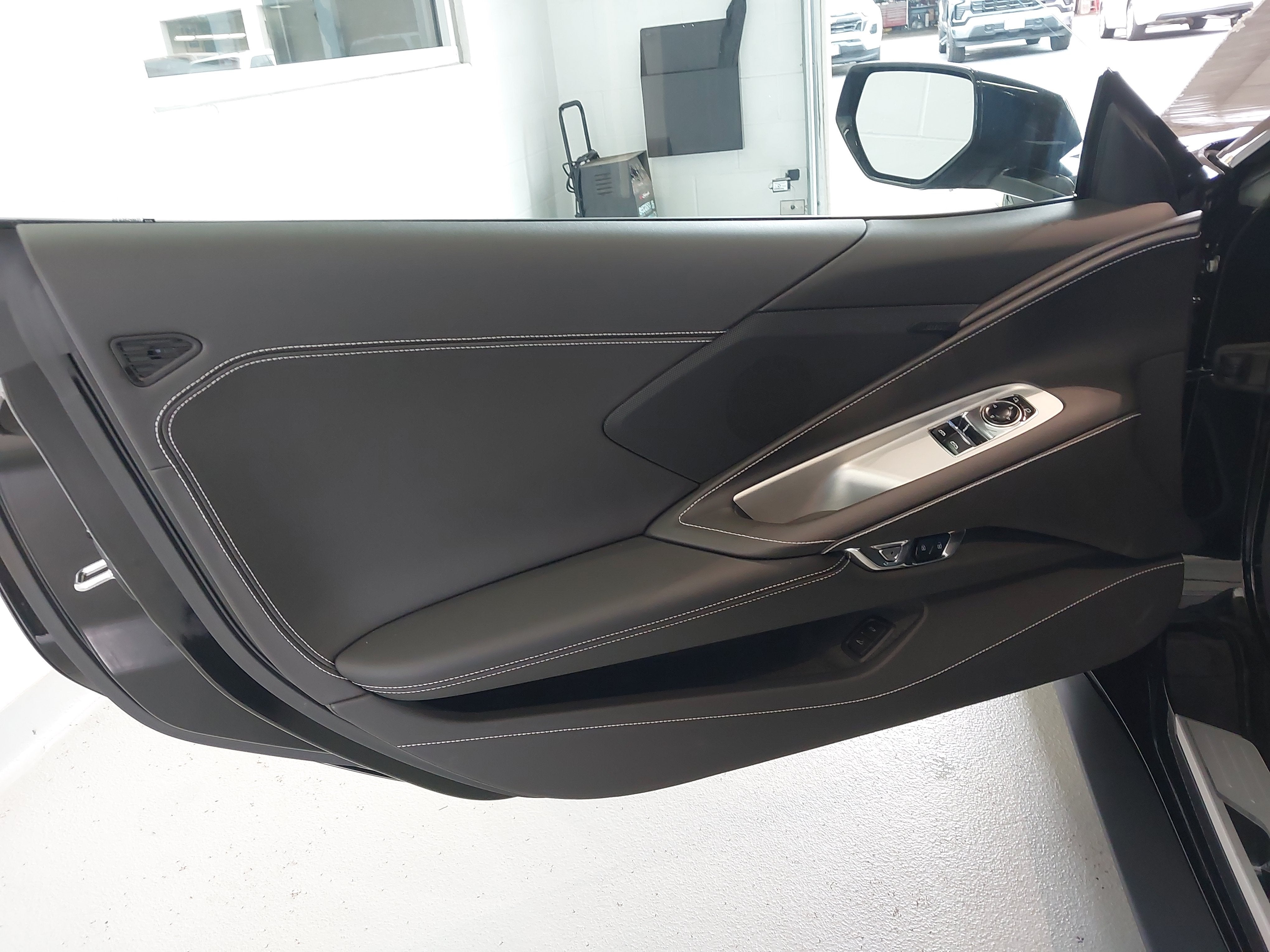 2027 Chevrolet Corvette Stingray 1LT