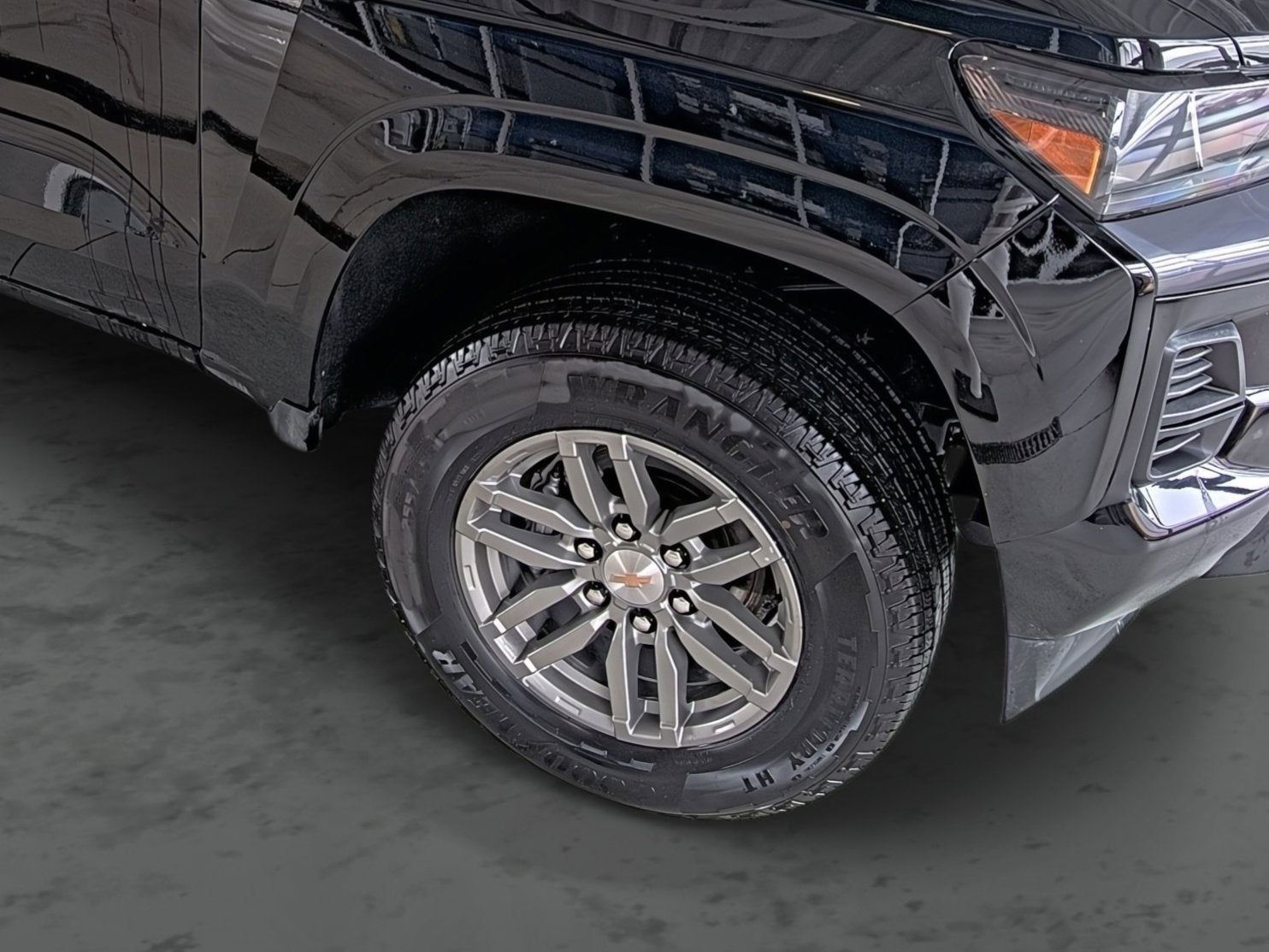 2025 Chevrolet Colorado WT/LT