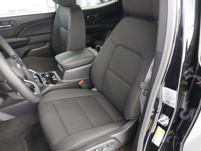 2025 Chevrolet Colorado WT/LT